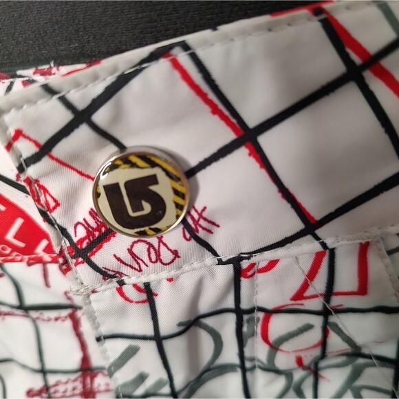 Burton Boys' Snow/Ski Pants in Red/White Name tag Graffiti Print Size XL - Picture 5 of 10